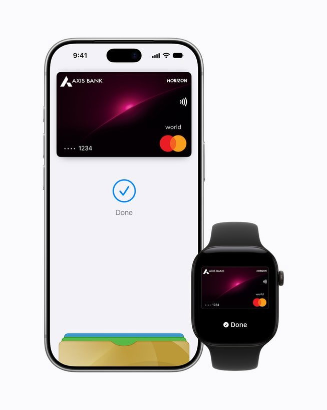 TechDogs-"Is Apple Pay Available in India Now?"-"An Image Showing Axis Bank Credit Card Working in Apply Pay"