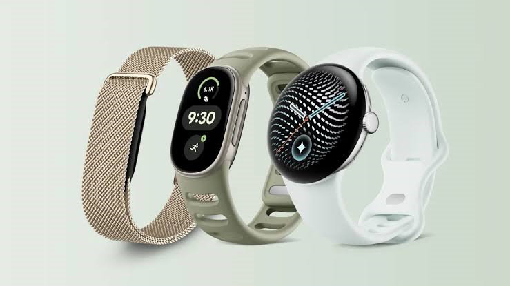 TechDogs-"Google Fitbit Edge Launch Date And Availability"-"An Image Showing Google Fitbit Edge"
