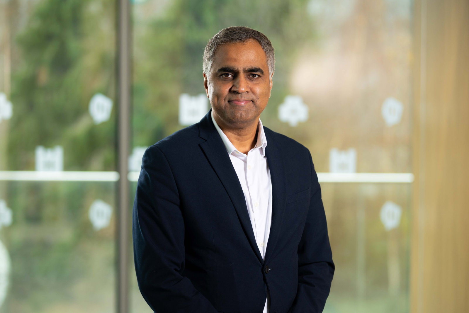 TechDogs-"Which Major Banks Have Already Hired A Chief AI Officer?"-"An Image Showing Prag Sharma, Bank of Ireland Chief AI Officer" TechDogs-"Which Major Banks Have Already Hired A Chief AI Officer?"-"An Image Showing Prag Sharma, Bank of Ireland Chief AI Officer"