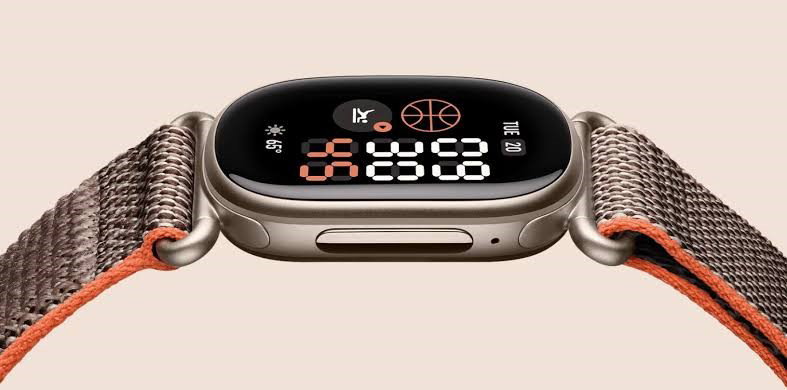 TechDogs-"Bigger AMOLED Display And A Slimmer Design"-"An Image Showing Large AMOLED Display Of Google Fitbit Edge"