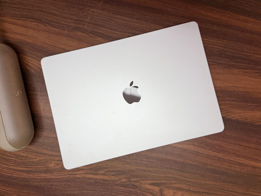 TechDogs-"An Image Of Apple MacBook Air With M4"