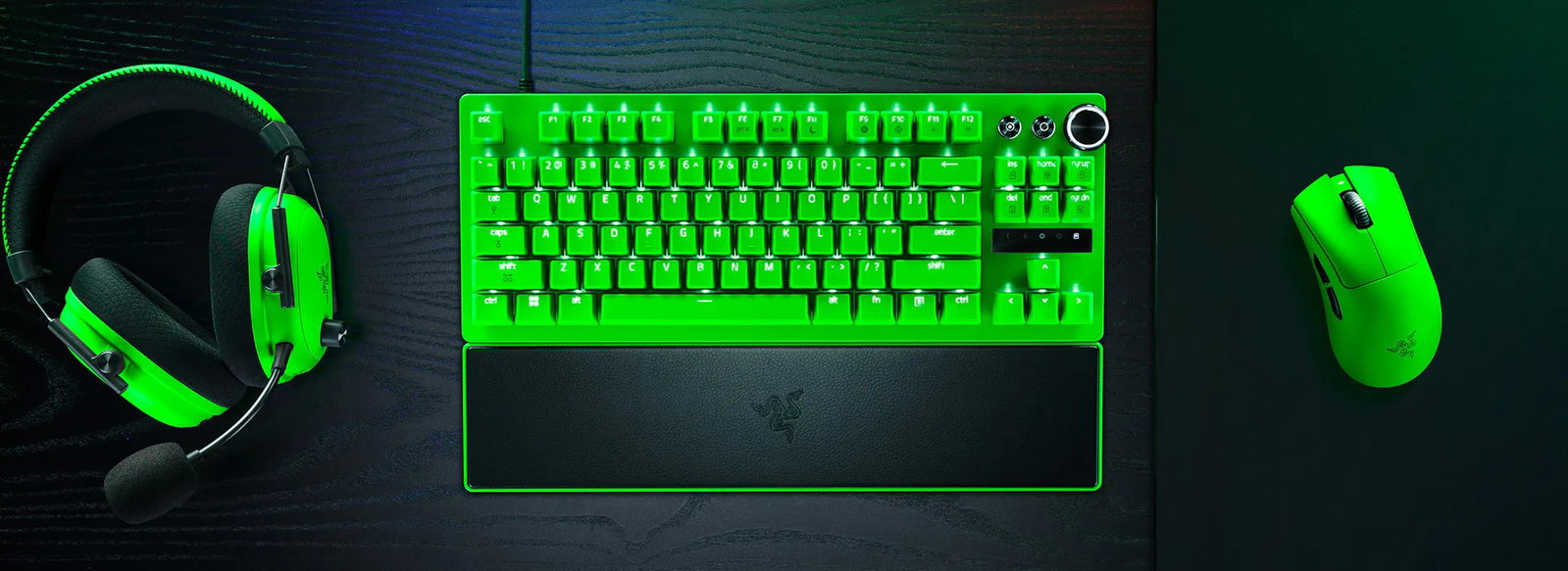 TechDogs-"Razer Huntsman V3 Pro TKL"-"An Image Of The Razer Huntsman V3 Pro Tenkeyless 8KHz - US - Esports Green Edition Keyboard"