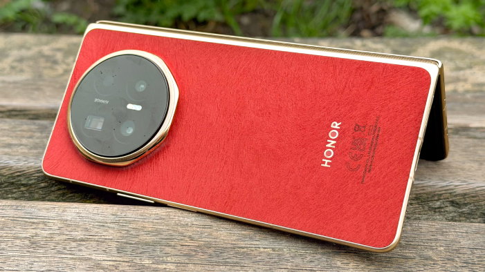 TechDogs - "An Image Showing Honor Magic V6 Foldable"