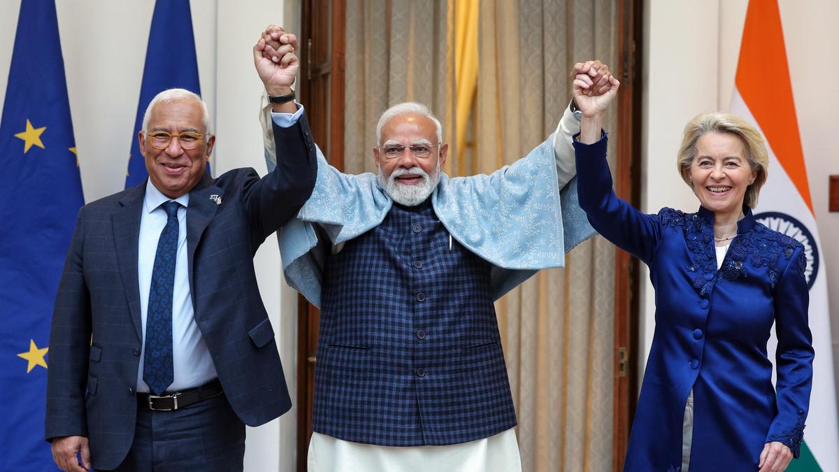 TechDogs-"An Image Of Indian Prime Minister Narendra Modi, European Council President António Luís Santos da Costa, and European Commission President Ursula von der Leyen"